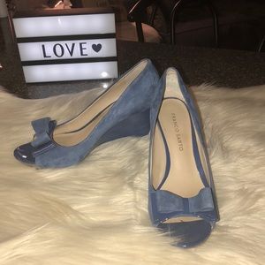 Blue Suede Peep Toe Shoes!